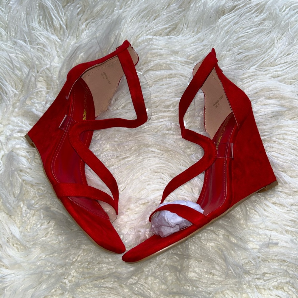 Red Wedge